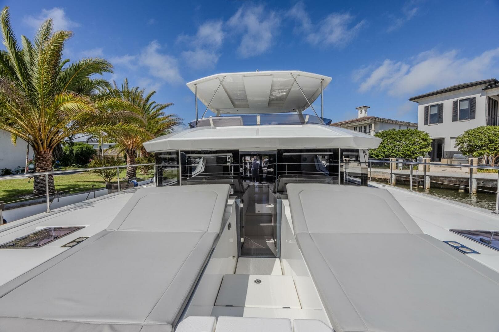 2024 Leopard 53 Powercat photo 2