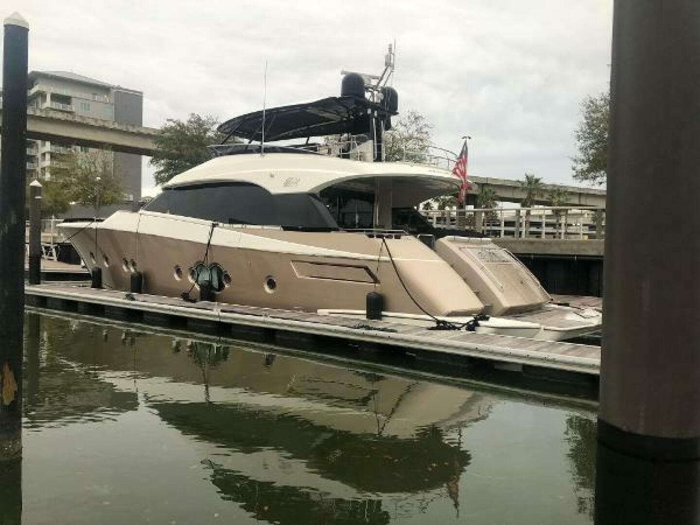 2012 Monte Carlo Yachts 76 photo 7