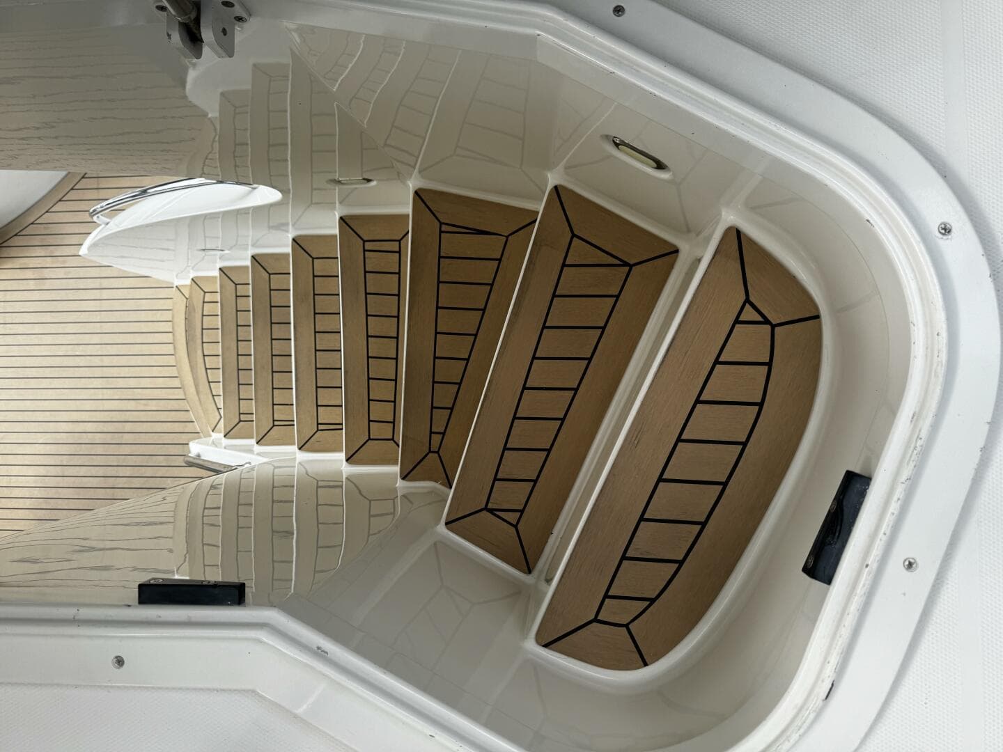 2006 Marquis 65 photo 22