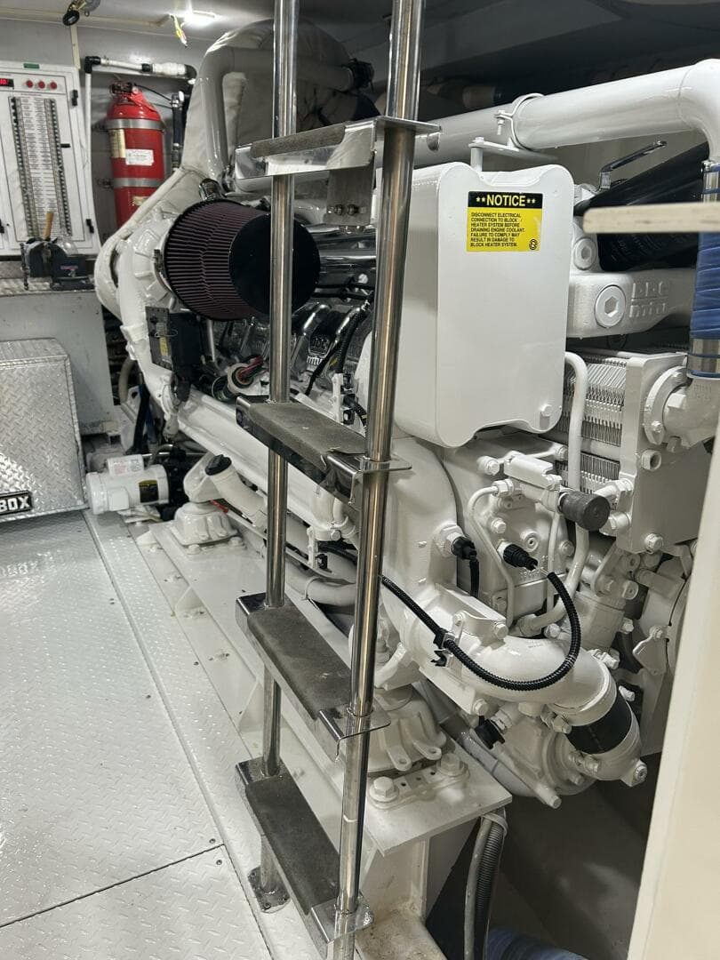 2006 Marquis 65 photo 27