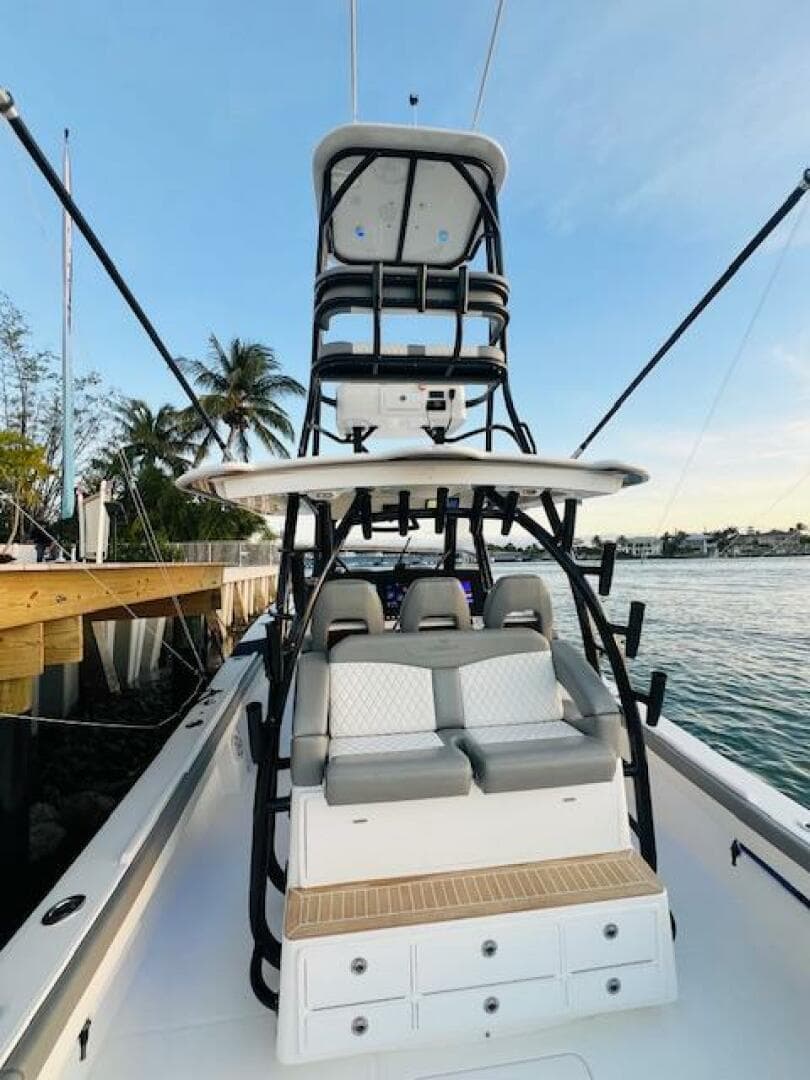 2024 Regulator 41 photo 29