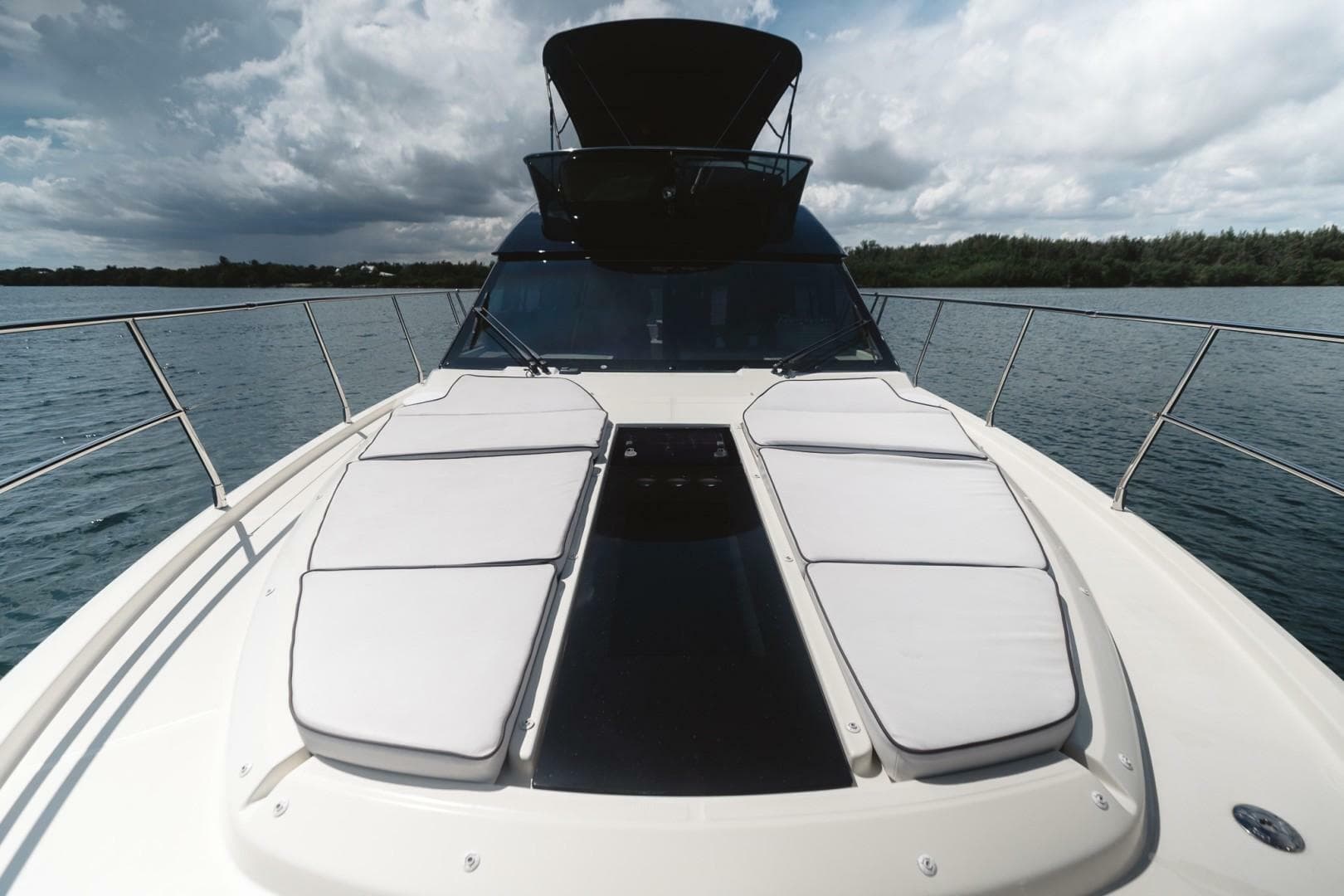 2015 Beneteau Monte Carlo 5 photo 5