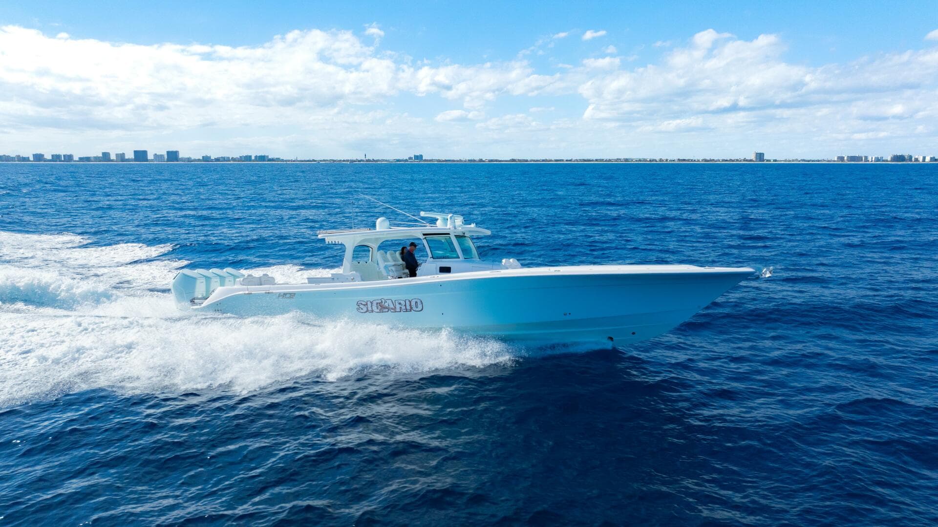 2024 HCB 53 Suenos RXV photo 27