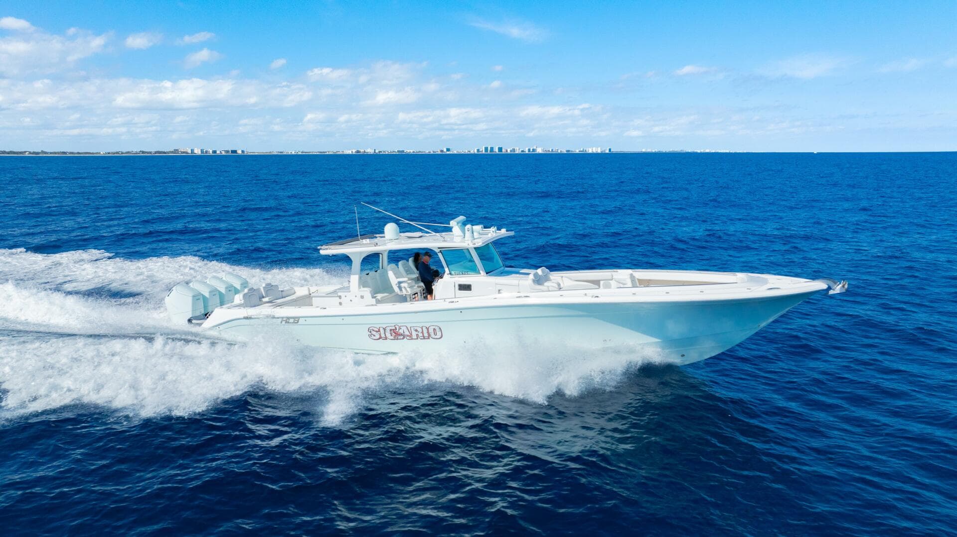 2024 HCB 53 Suenos RXV photo 30