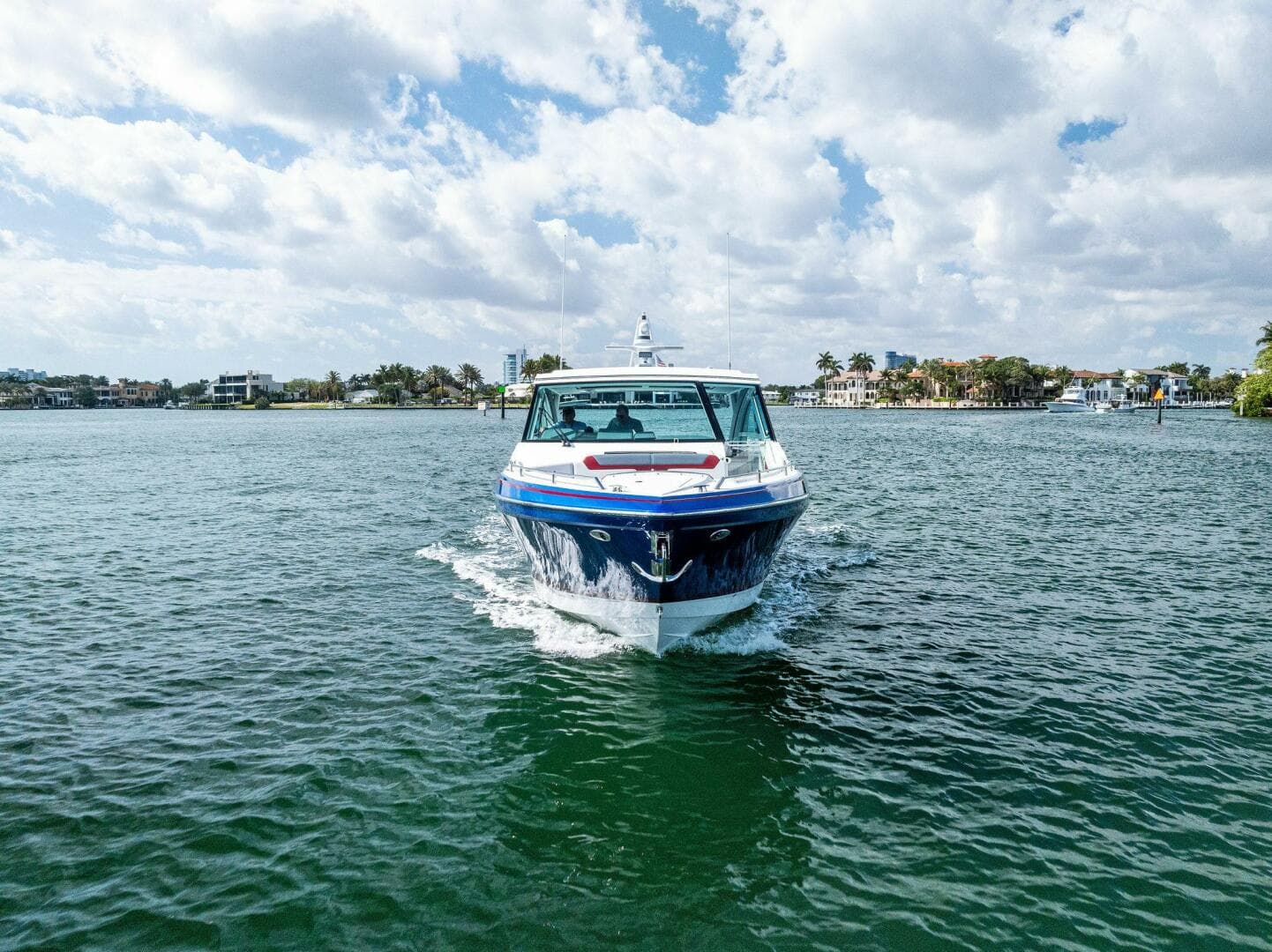 2022 Formula 430 Super Sport Crossover photo 16