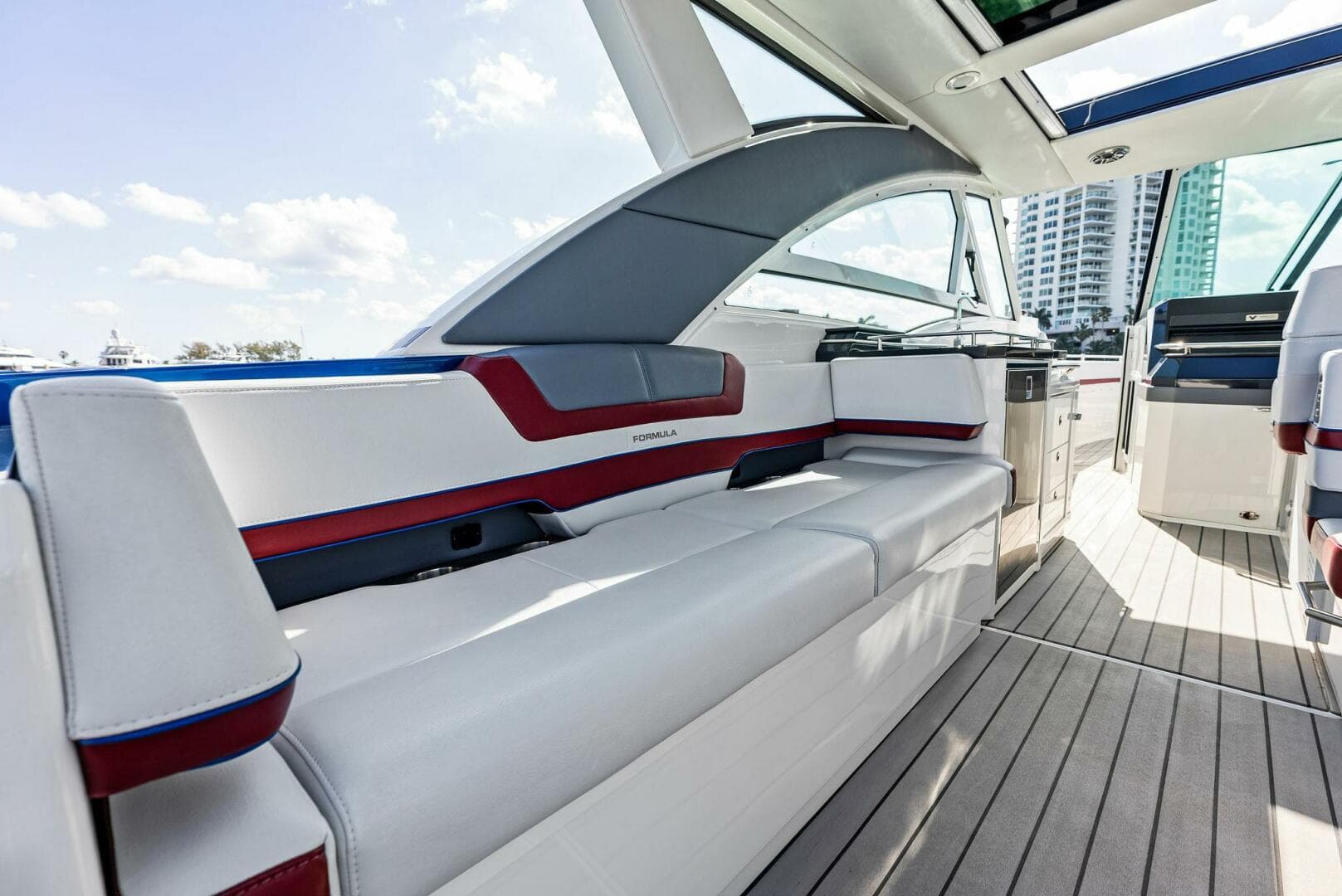 2022 Formula 430 Super Sport Crossover photo 51