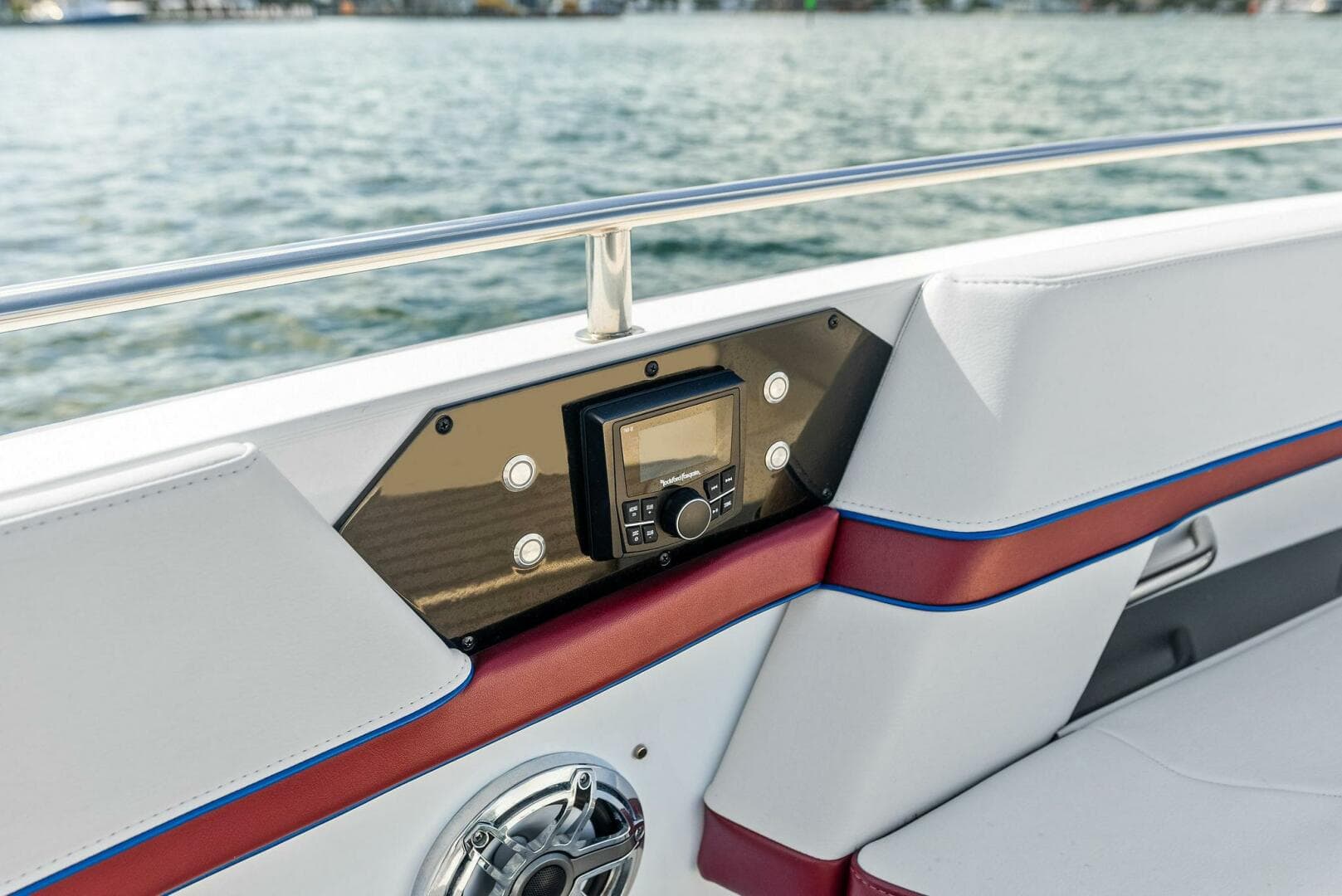 2022 Formula 430 Super Sport Crossover photo 38