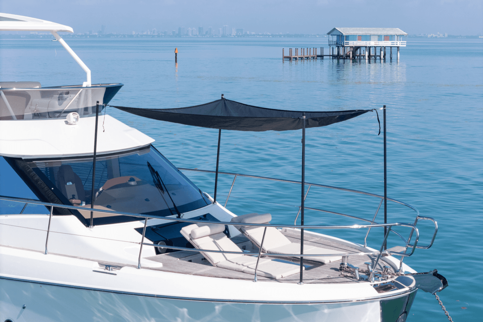 2019 Monte Carlo Yachts MC6 photo 9