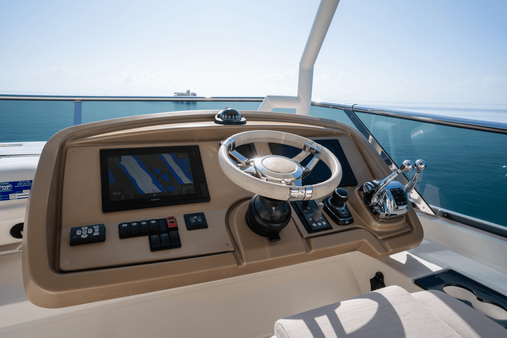 2019 Monte Carlo Yachts MC6 photo 20