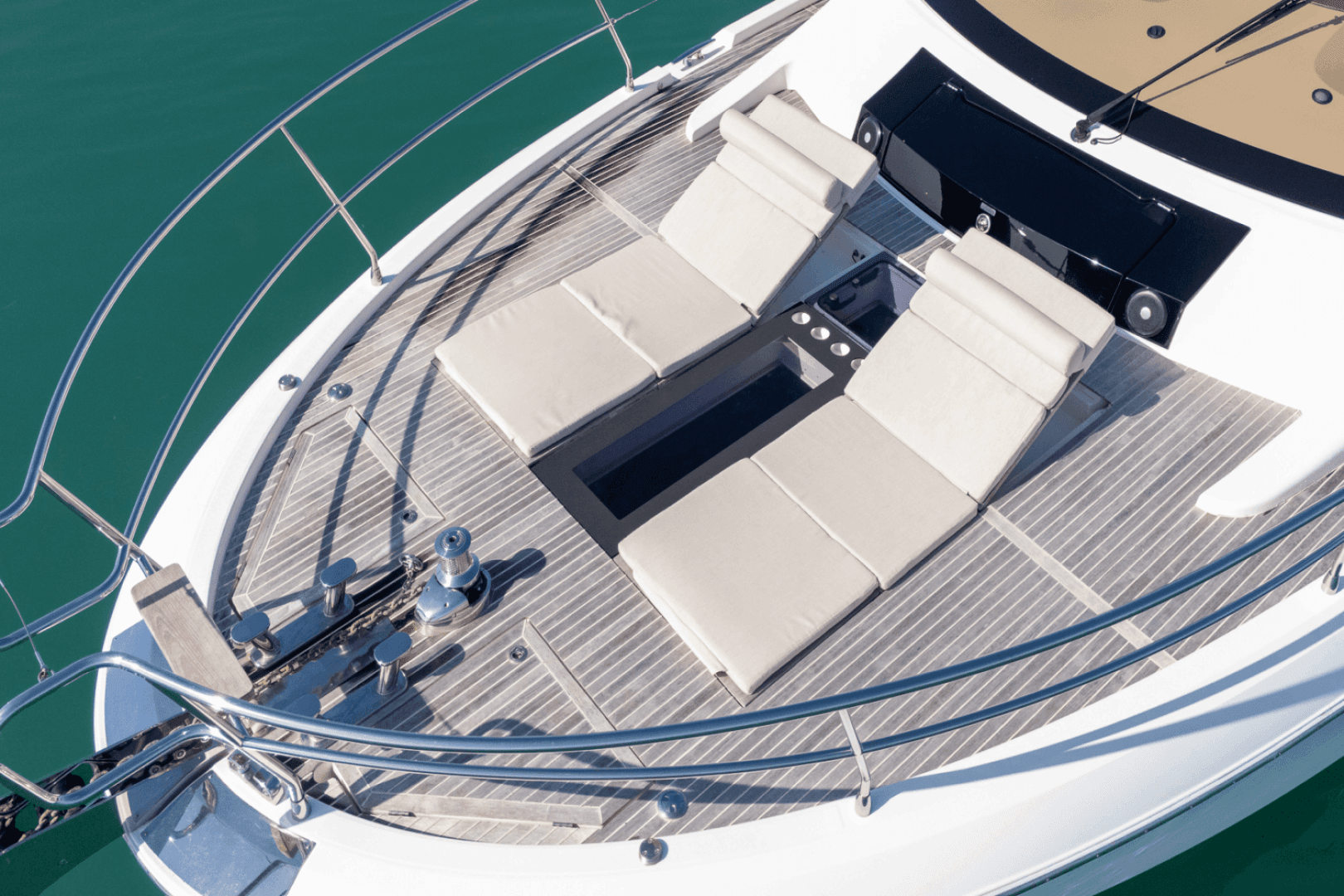 2019 Monte Carlo Yachts MC6 photo 11