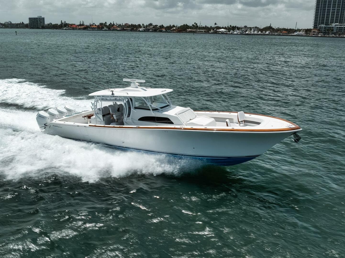 2024 Front Runner 47 CC photo 2