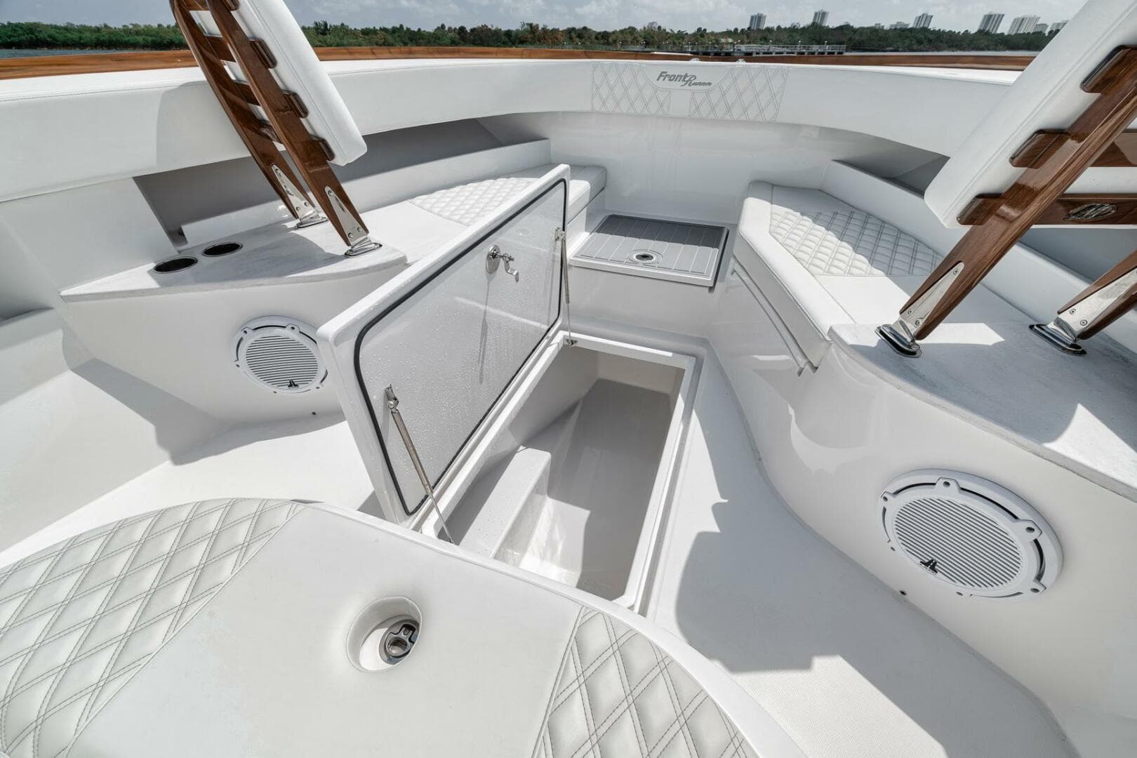 2024 Front Runner 47 CC photo 22