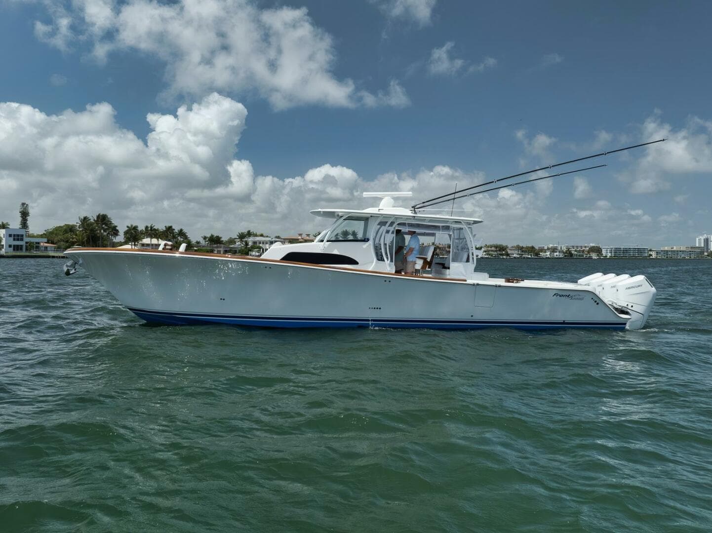 2024 Front Runner 47 CC photo 11