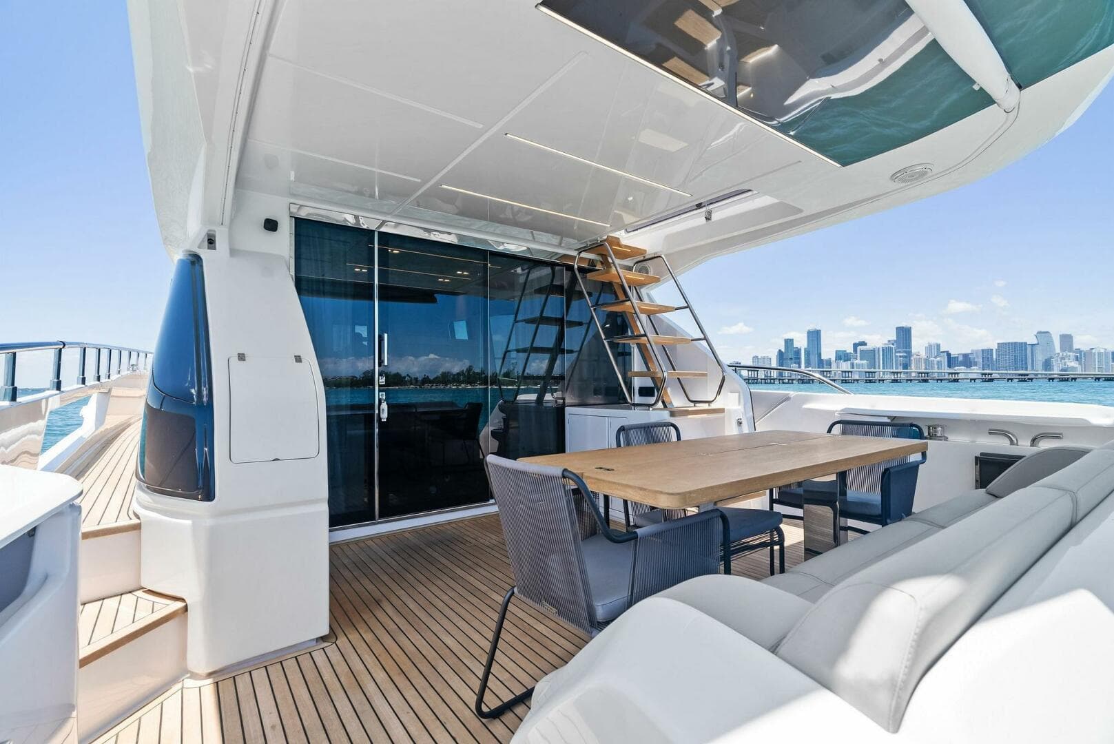 2023 Ferretti Yachts 670 photo 52