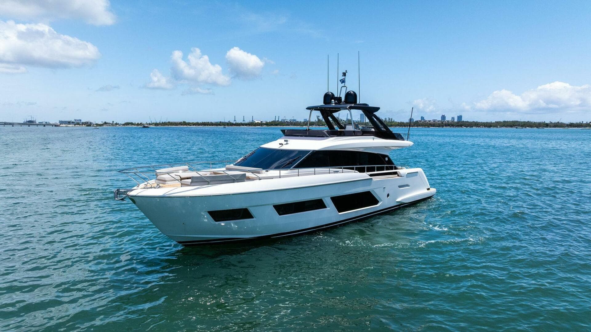 2023 Ferretti Yachts 670 photo 22