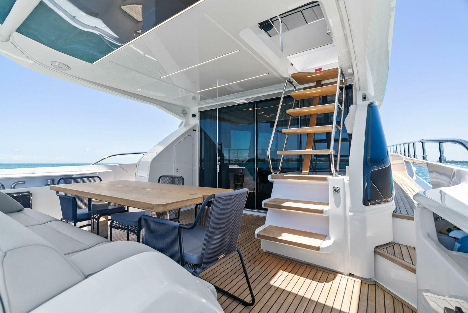 2023 Ferretti Yachts 670 photo 54