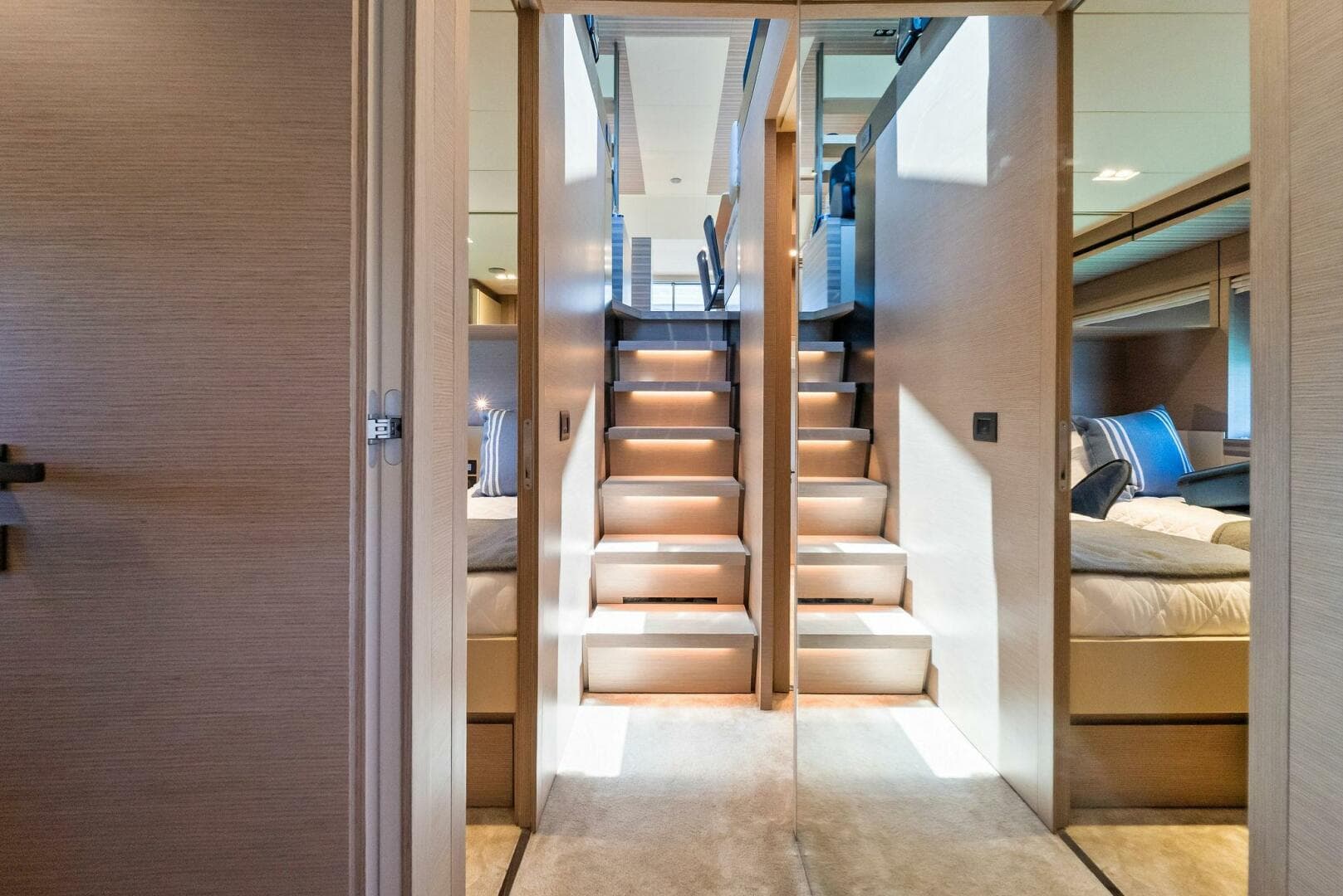 2023 Ferretti Yachts 670 photo 62
