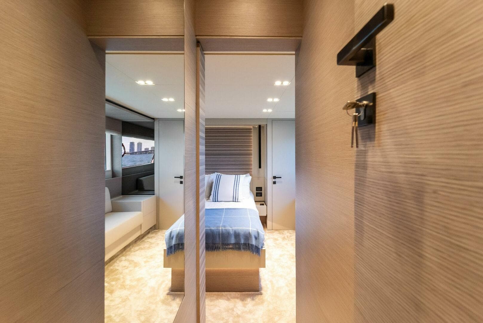 2023 Ferretti Yachts 670 photo 65