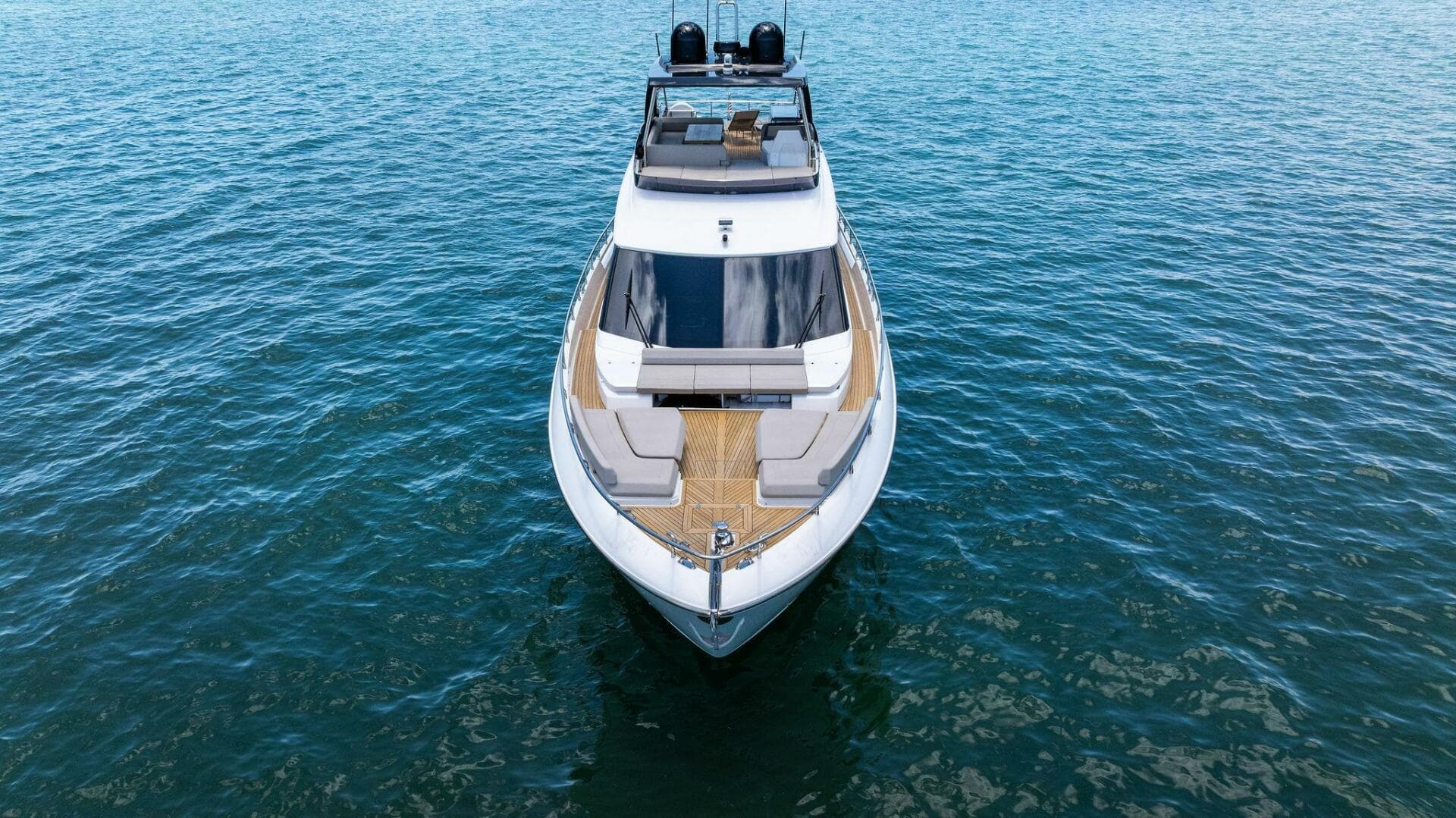 2023 Ferretti Yachts 670 photo 16