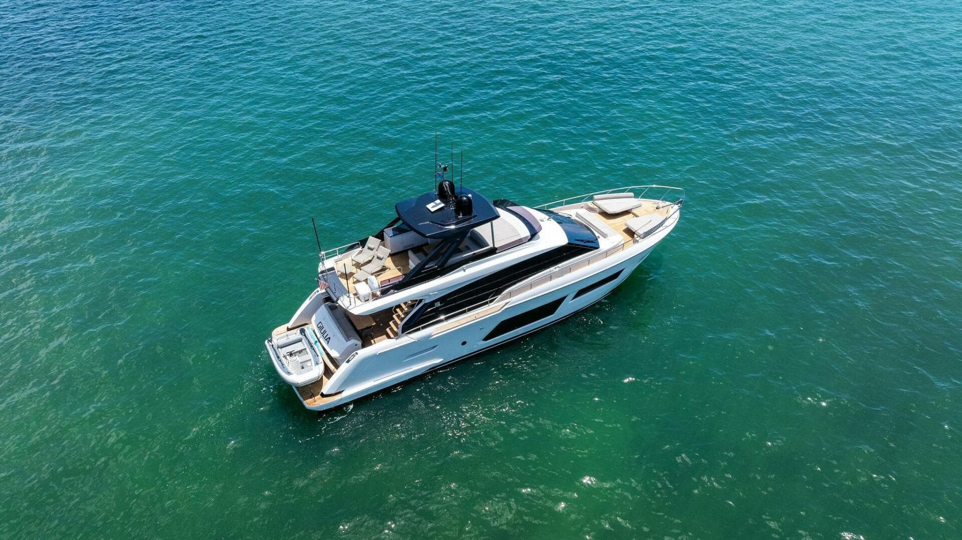 2023 Ferretti Yachts 670 photo 18