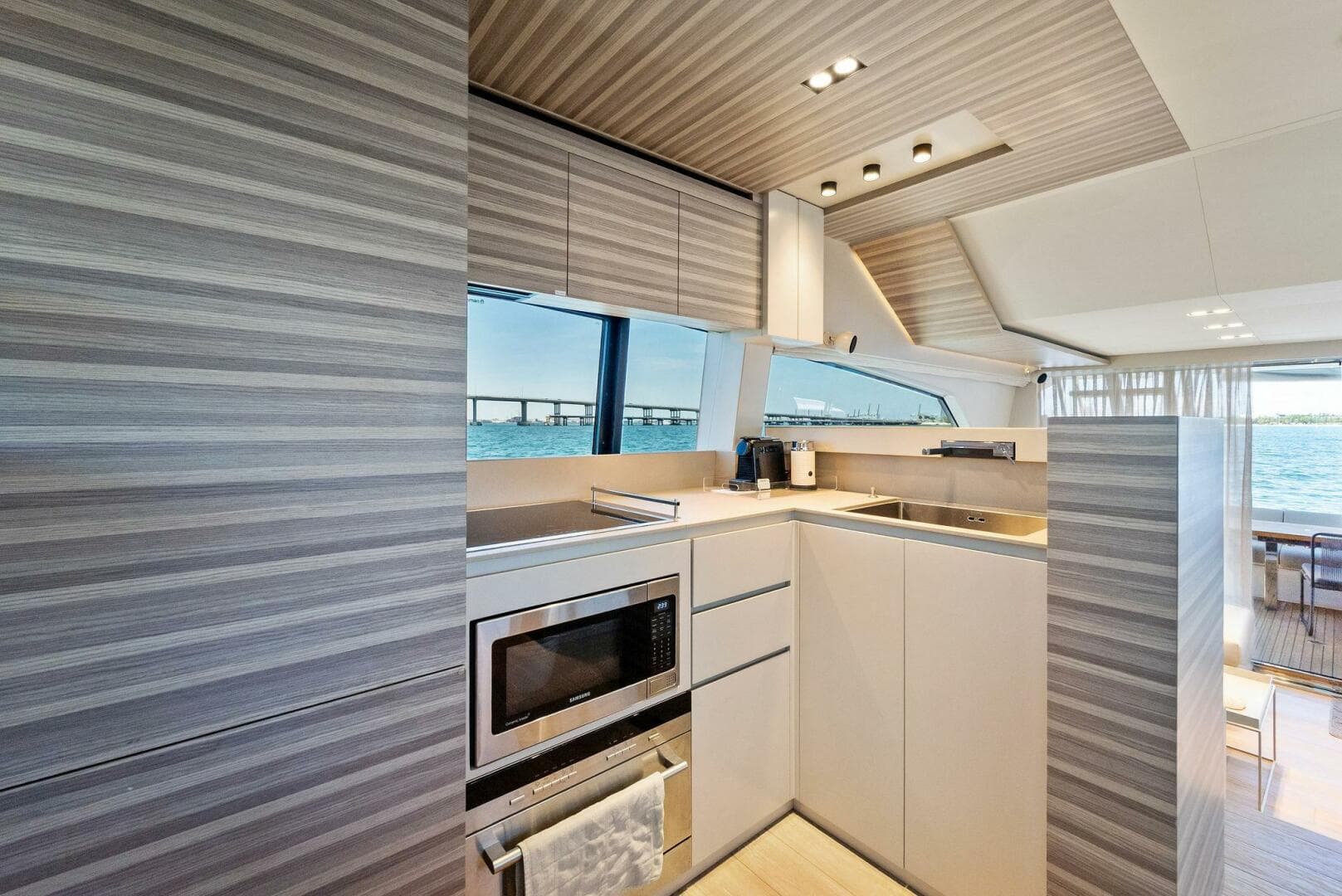 2023 Ferretti Yachts 670 photo 70