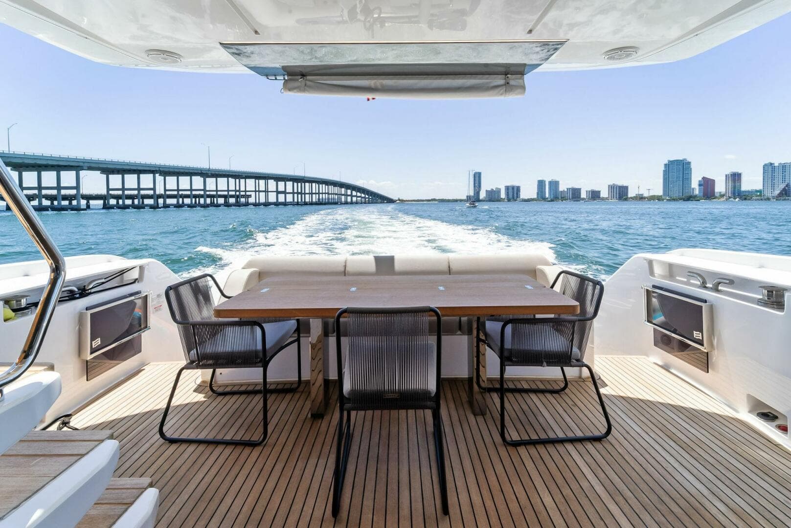 2023 Ferretti Yachts 670 photo 82