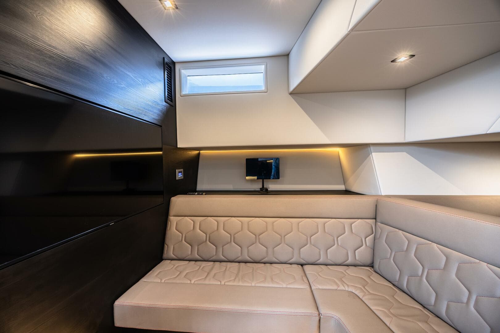 2023 Vanquish Yachts VQ58 photo 61