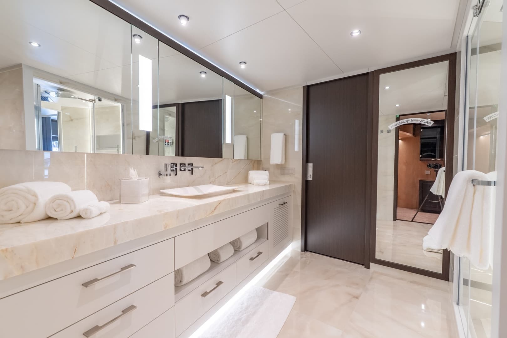 2026 Hargrave E Series Superyachts Division photo 16