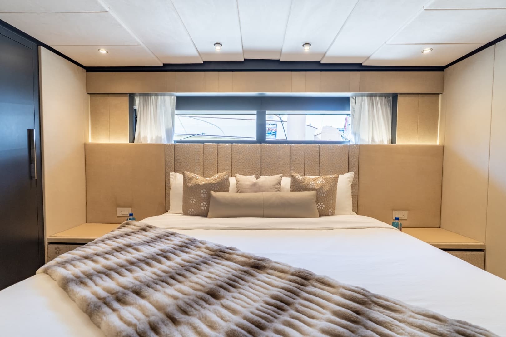 2026 Hargrave E Series Superyachts Division photo 20