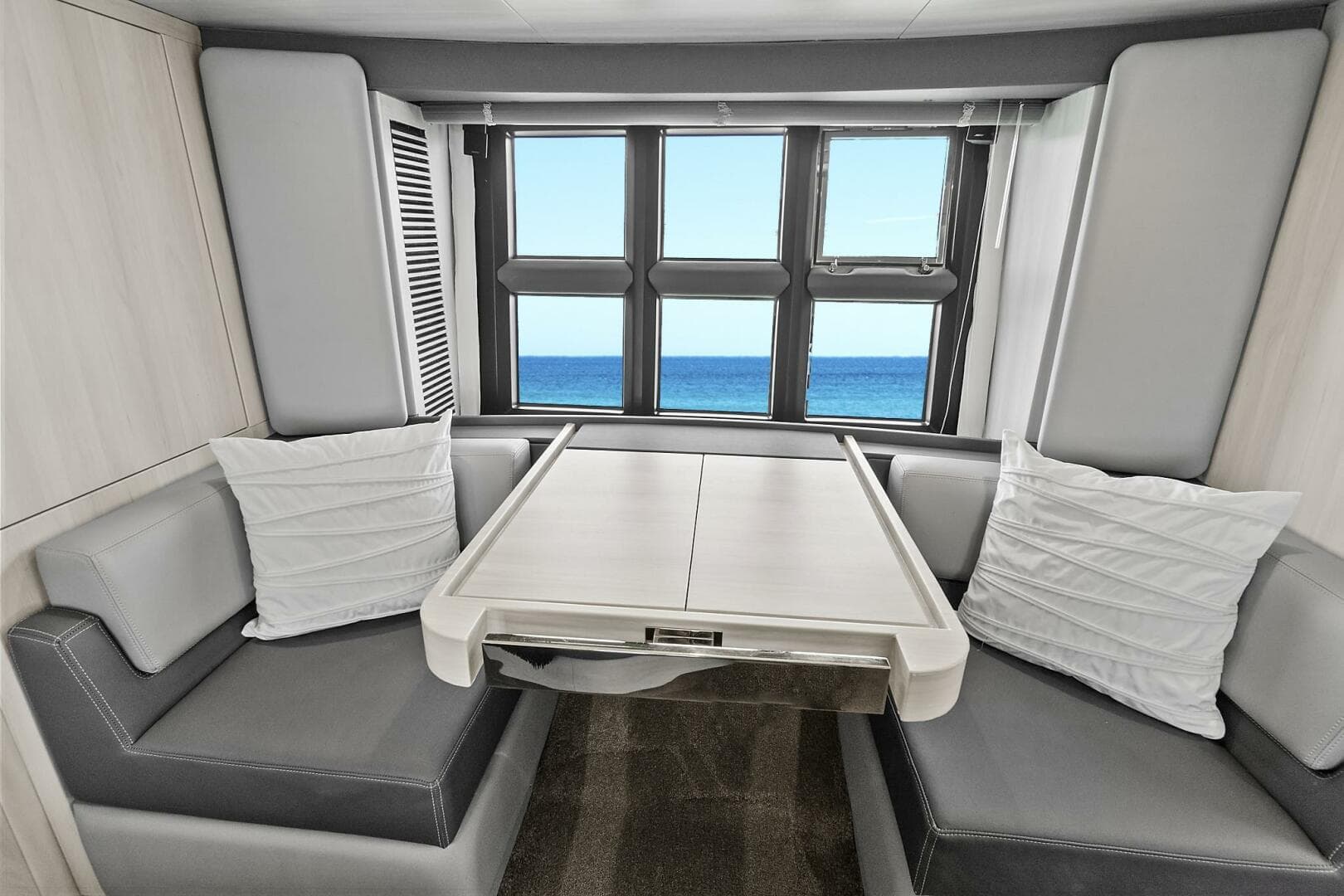 2015 Azimut 55S photo 18