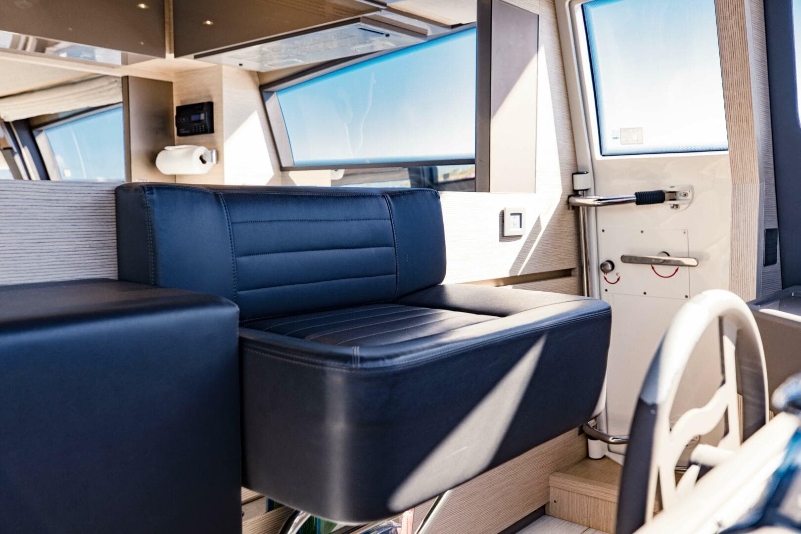 2017 Ferretti Yachts 750 photo 72