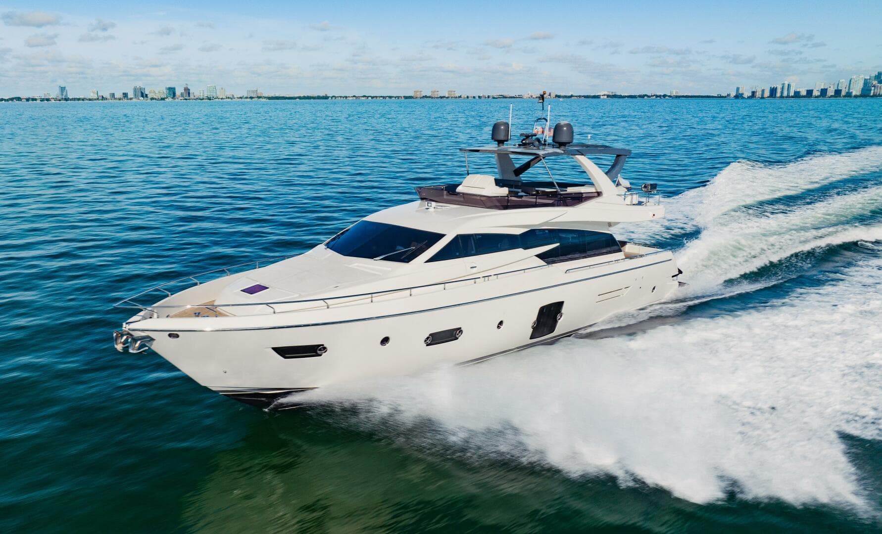 2017 Ferretti Yachts 750 photo 3
