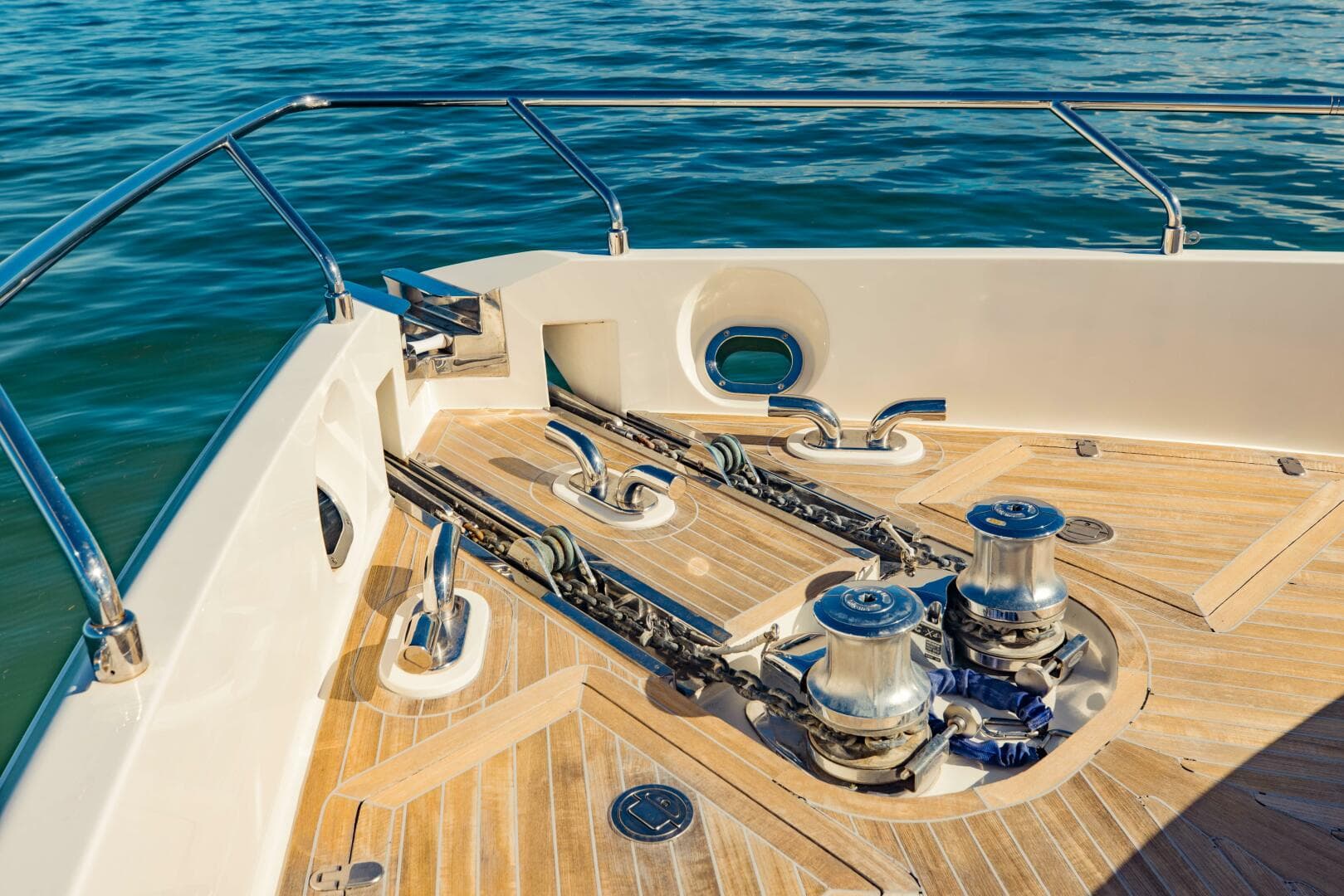 2017 Ferretti Yachts 750 photo 28
