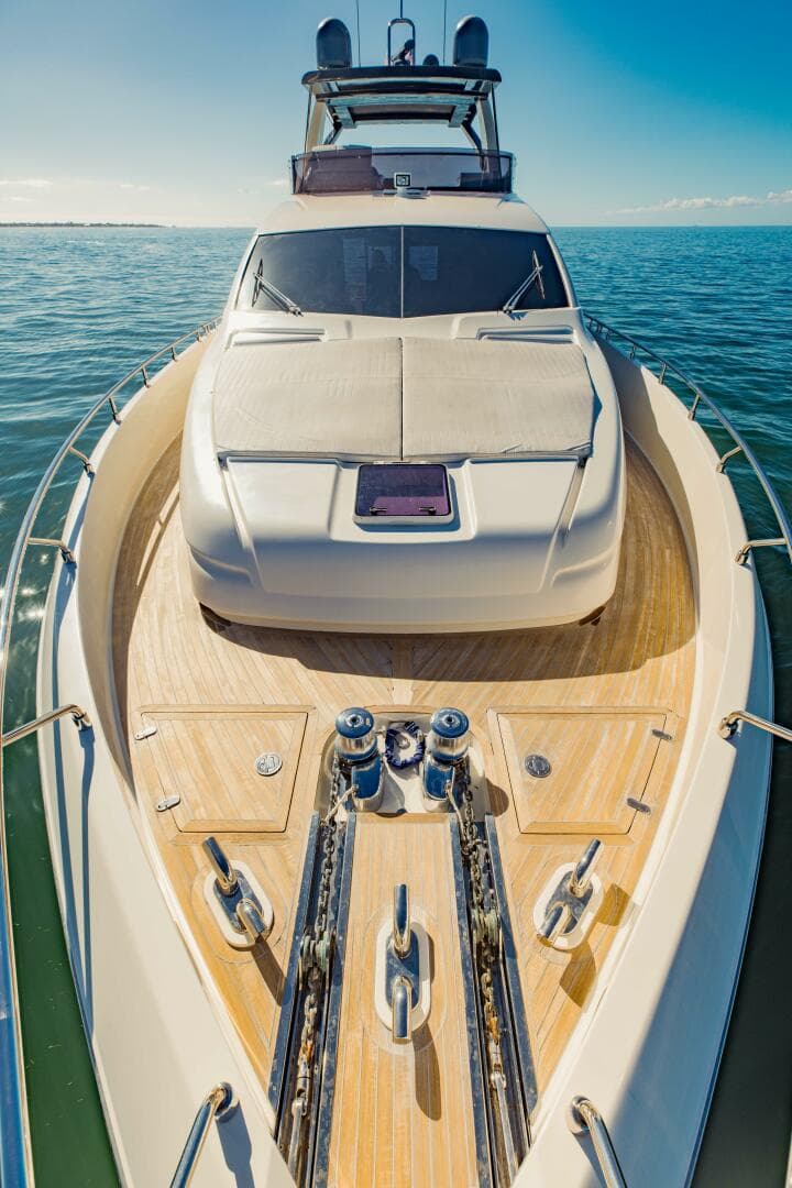 2017 Ferretti Yachts 750 photo 31