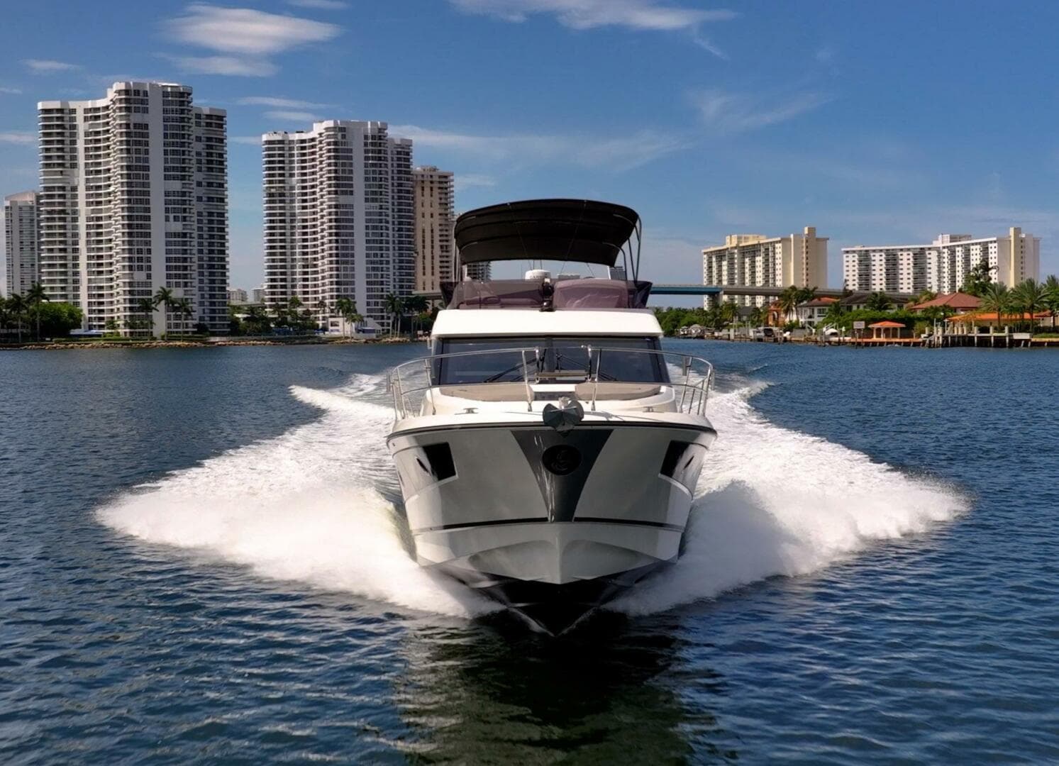 2021 Beneteau Monte Carlo 52 photo 10