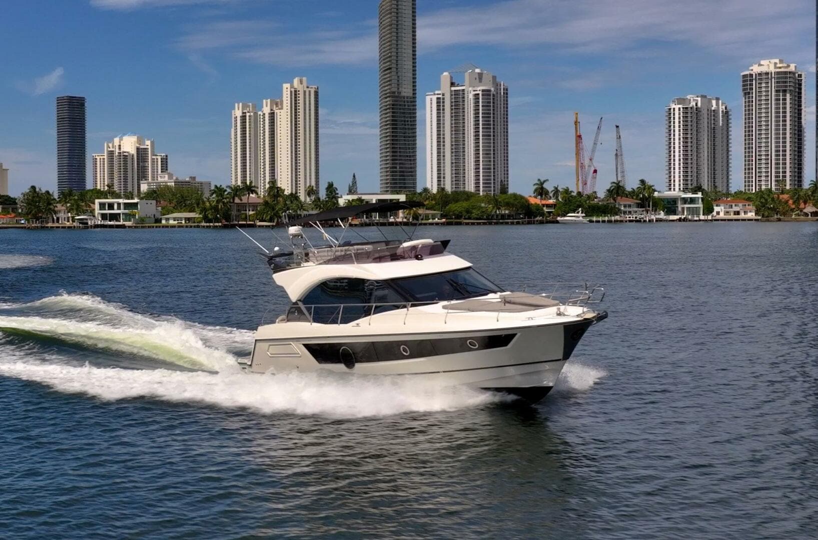 2021 Beneteau Monte Carlo 52 photo 2