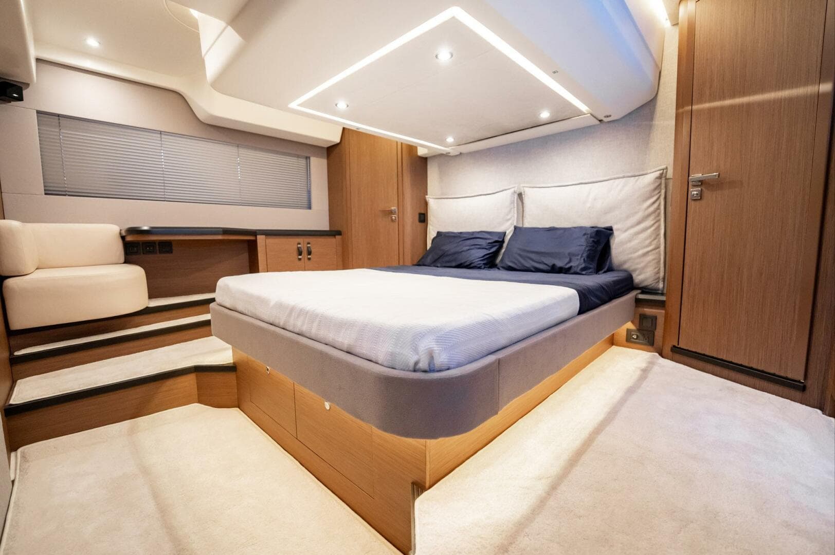2021 Beneteau Monte Carlo 52 photo 30
