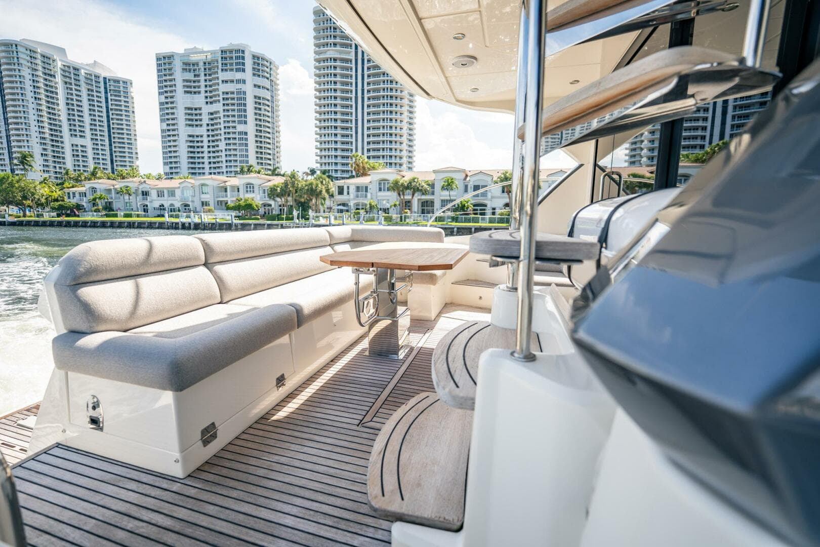 2021 Beneteau Monte Carlo 52 photo 40