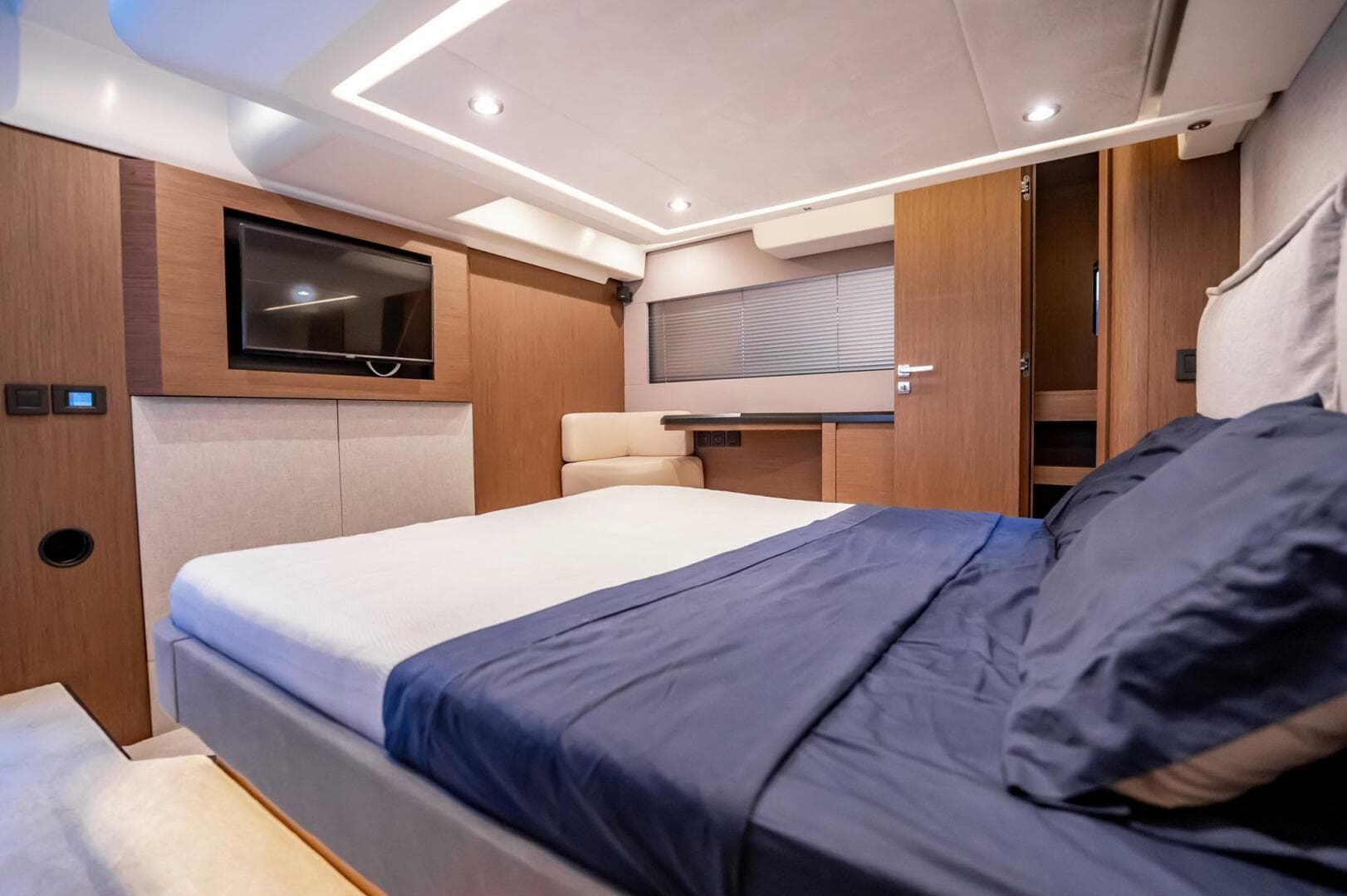 2021 Beneteau Monte Carlo 52 photo 31