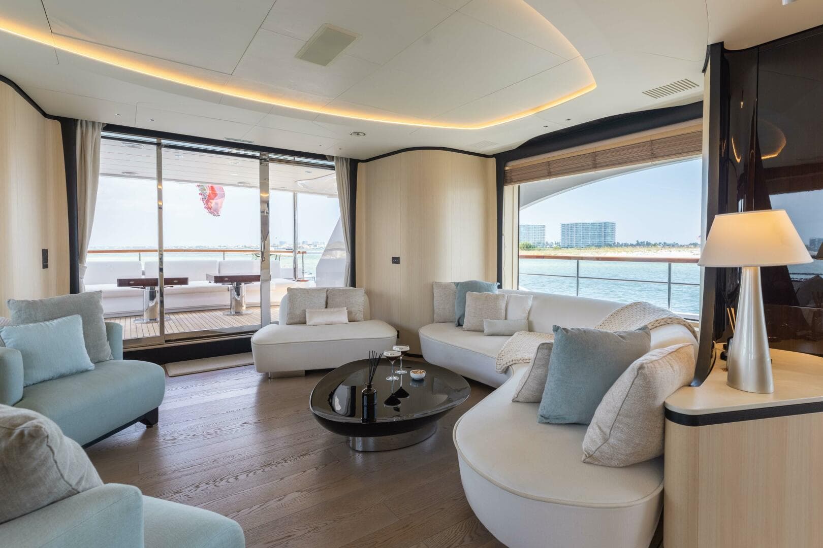 2019 Benetti Delfino 95 photo 5