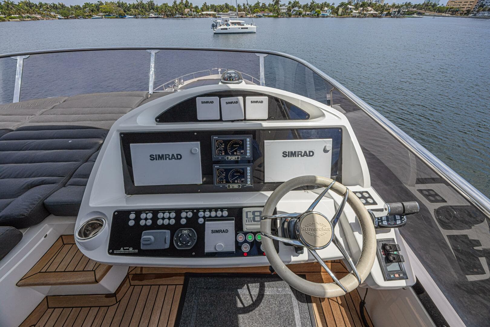 2017 Sunseeker 75 Yacht photo 27