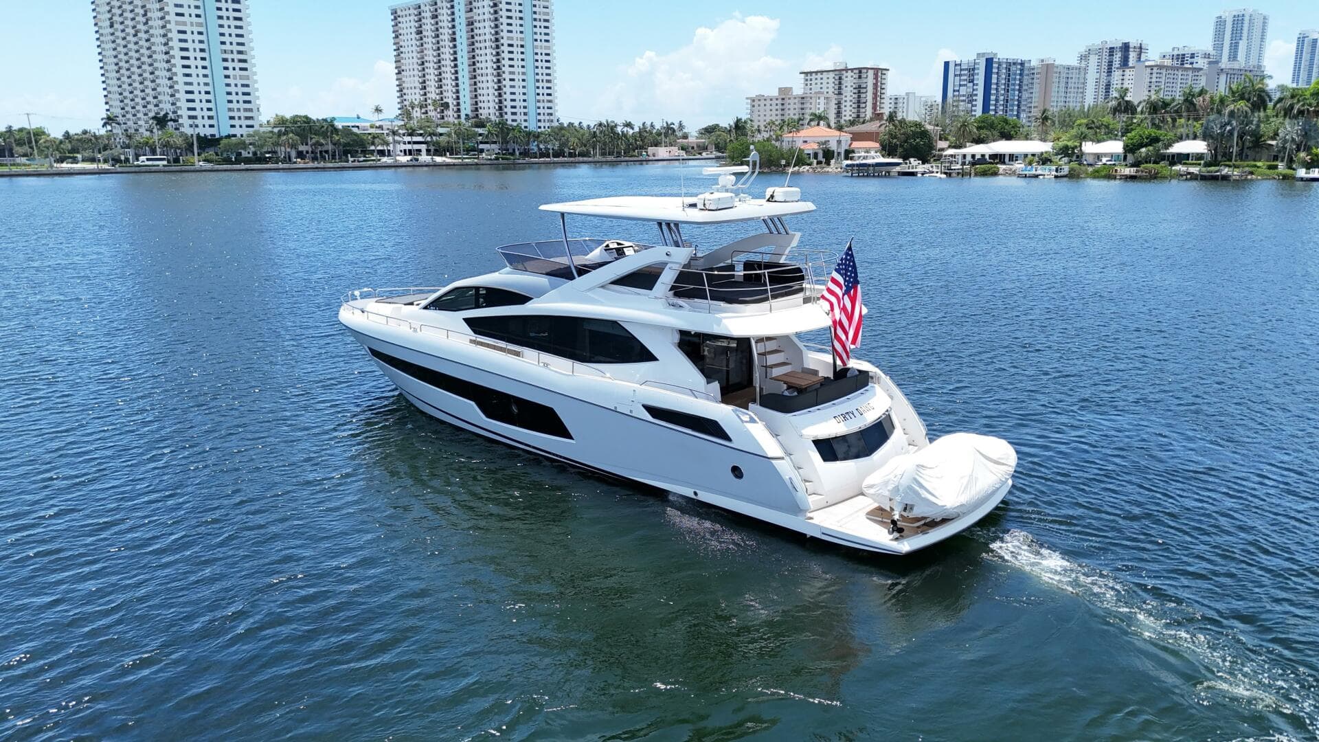 2017 Sunseeker 75 Yacht photo 7