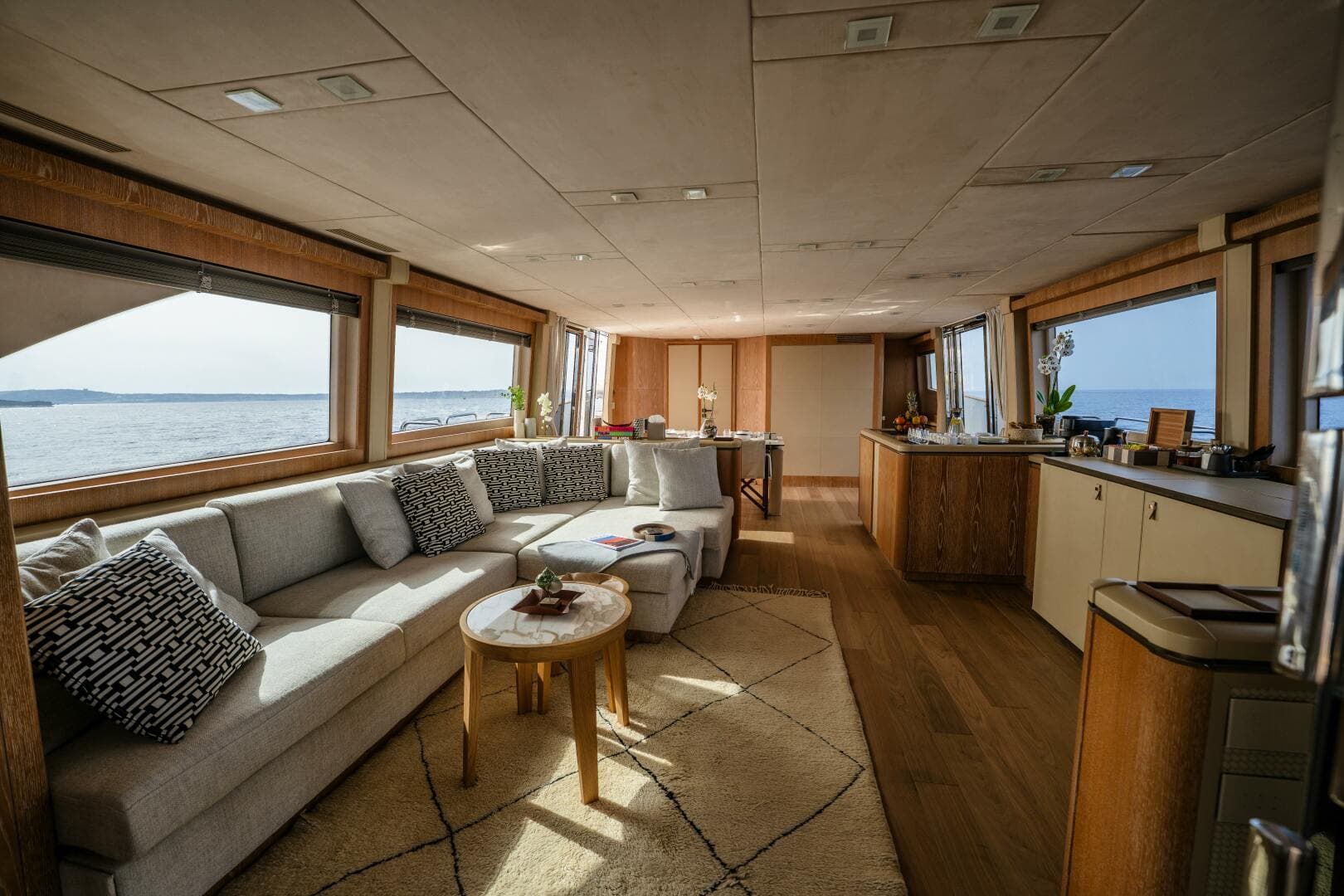 2013 Monte Carlo Yachts photo 2