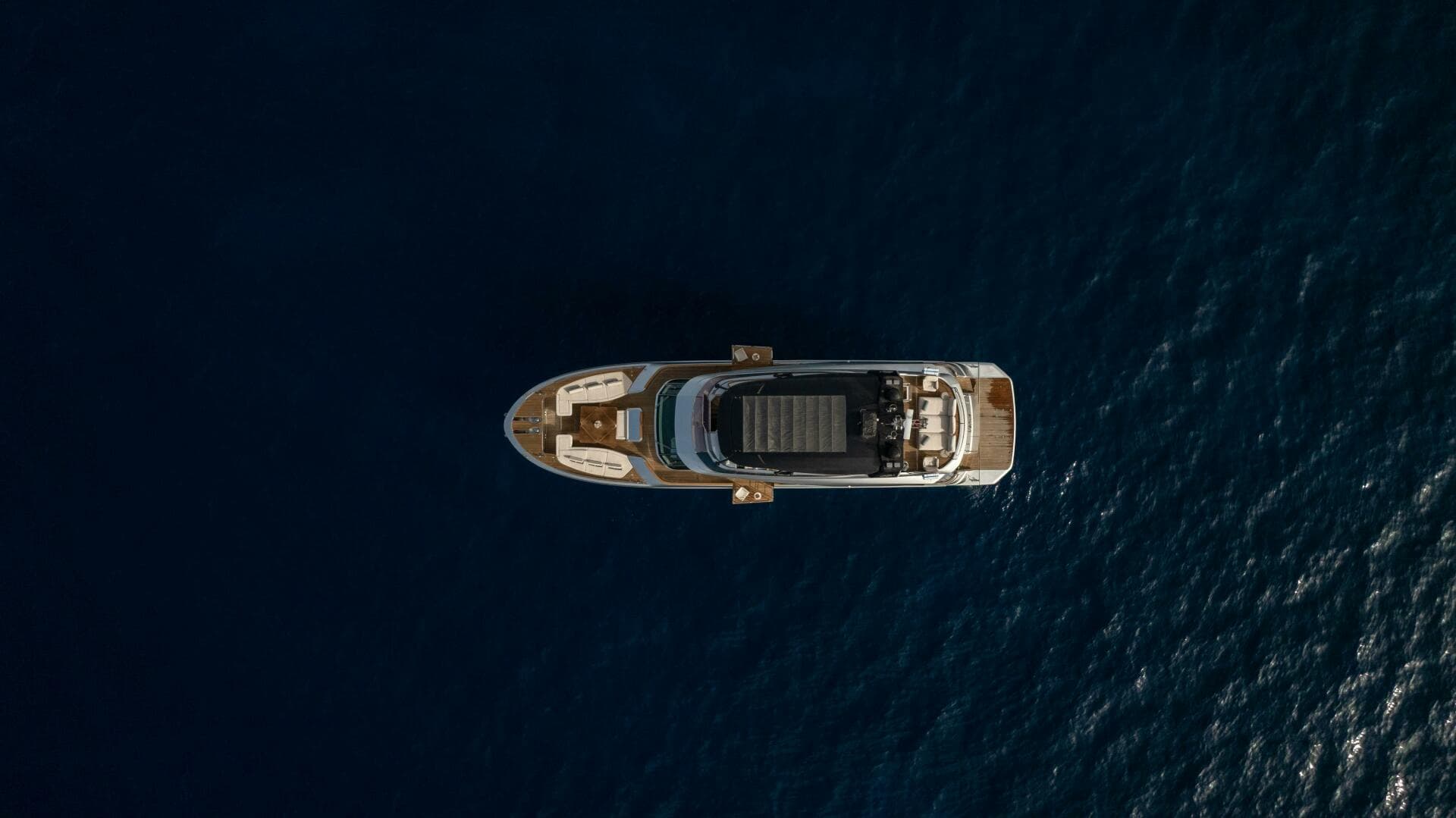 2013 Monte Carlo Yachts photo 31