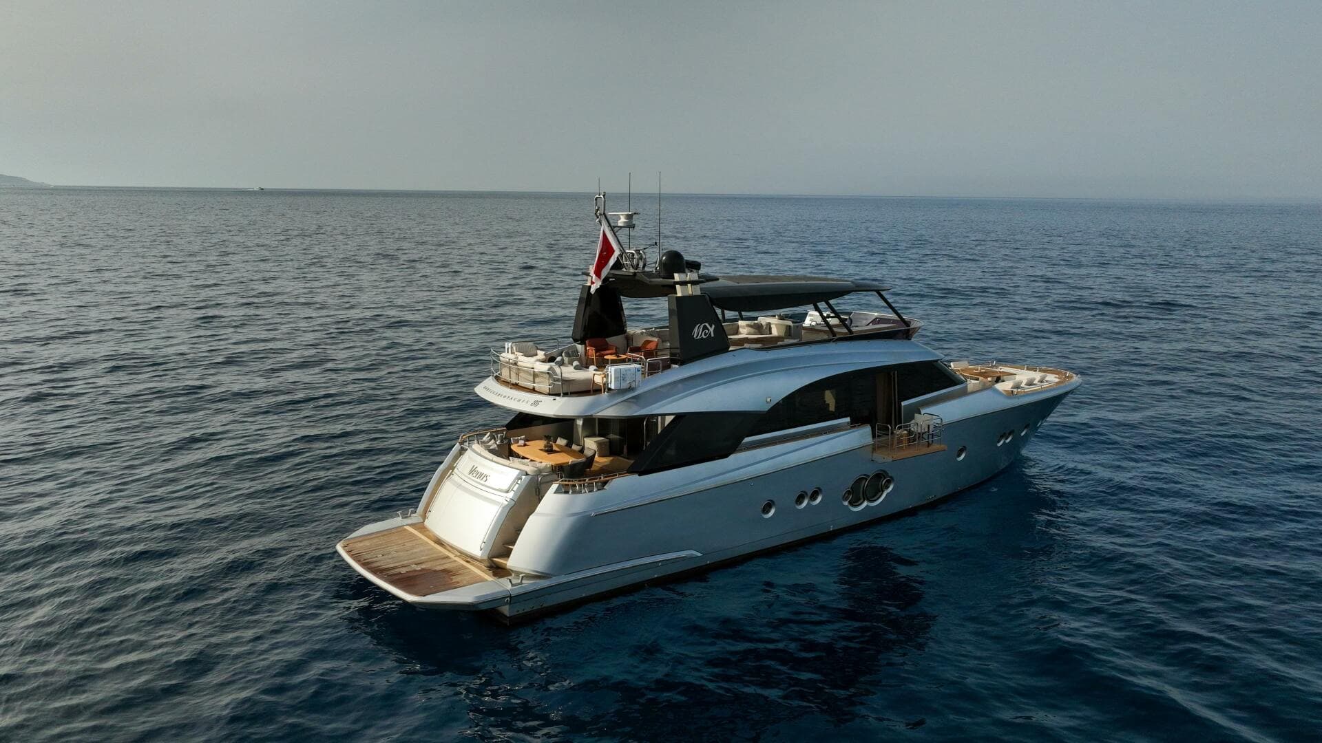 2013 Monte Carlo Yachts photo 30