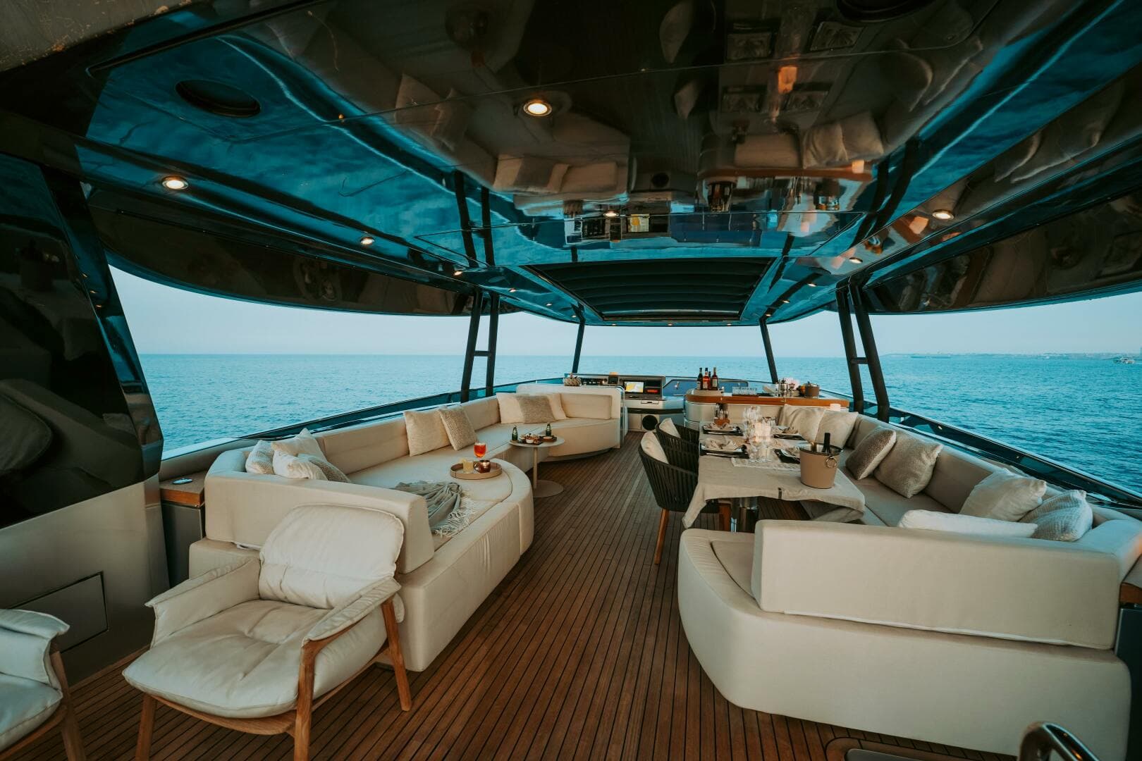 2013 Monte Carlo Yachts photo 21