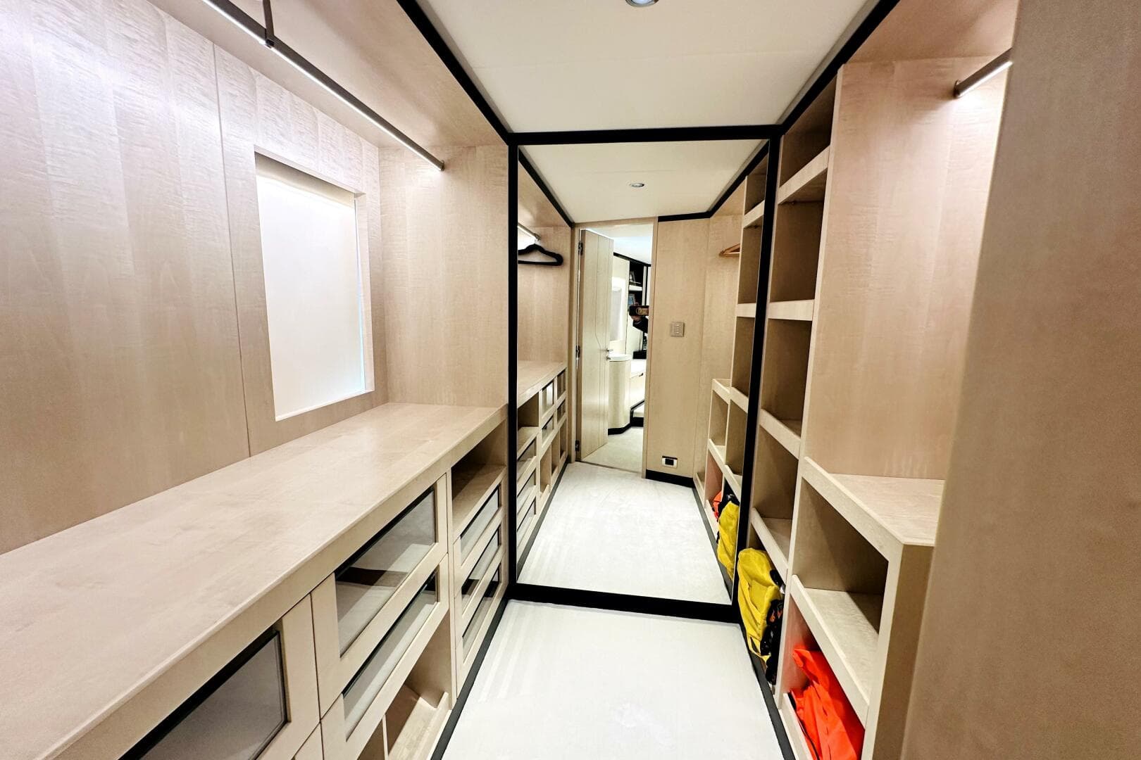 2024 Majesty Yachts 120 photo 24