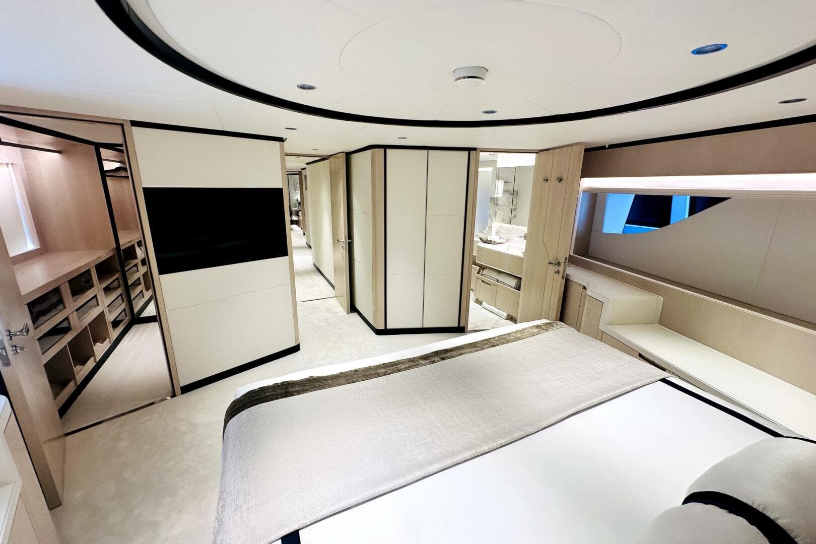 2024 Majesty Yachts 120 photo 22