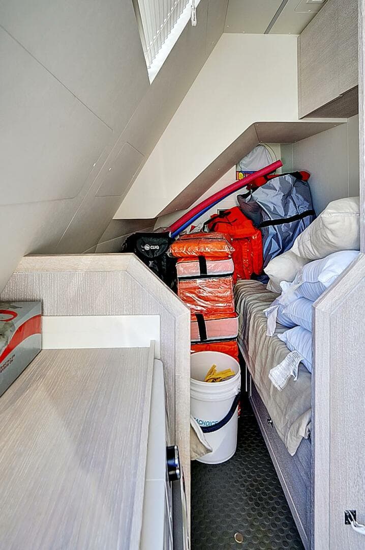 2023 Astondoa 66 Flybridge photo 40