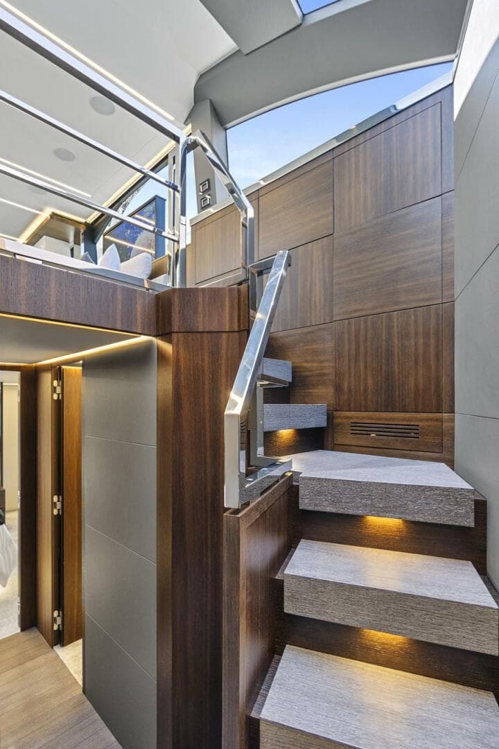 2023 Astondoa 66 Flybridge photo 25